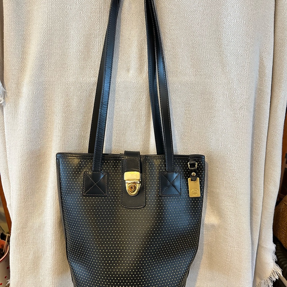 Vintage Dooney & Bourke Cabrio Leather Bucket Bag